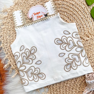 Conj. Regata e Short com Flores em Lese - Areia